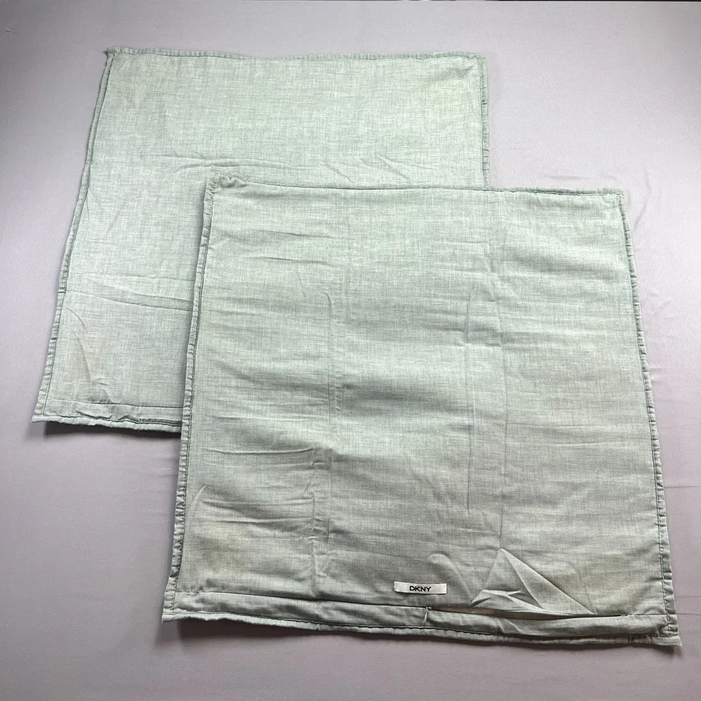 Set Of 2 Dkny Euro Square Pillow Shams Mint Green Quilted Textured (26